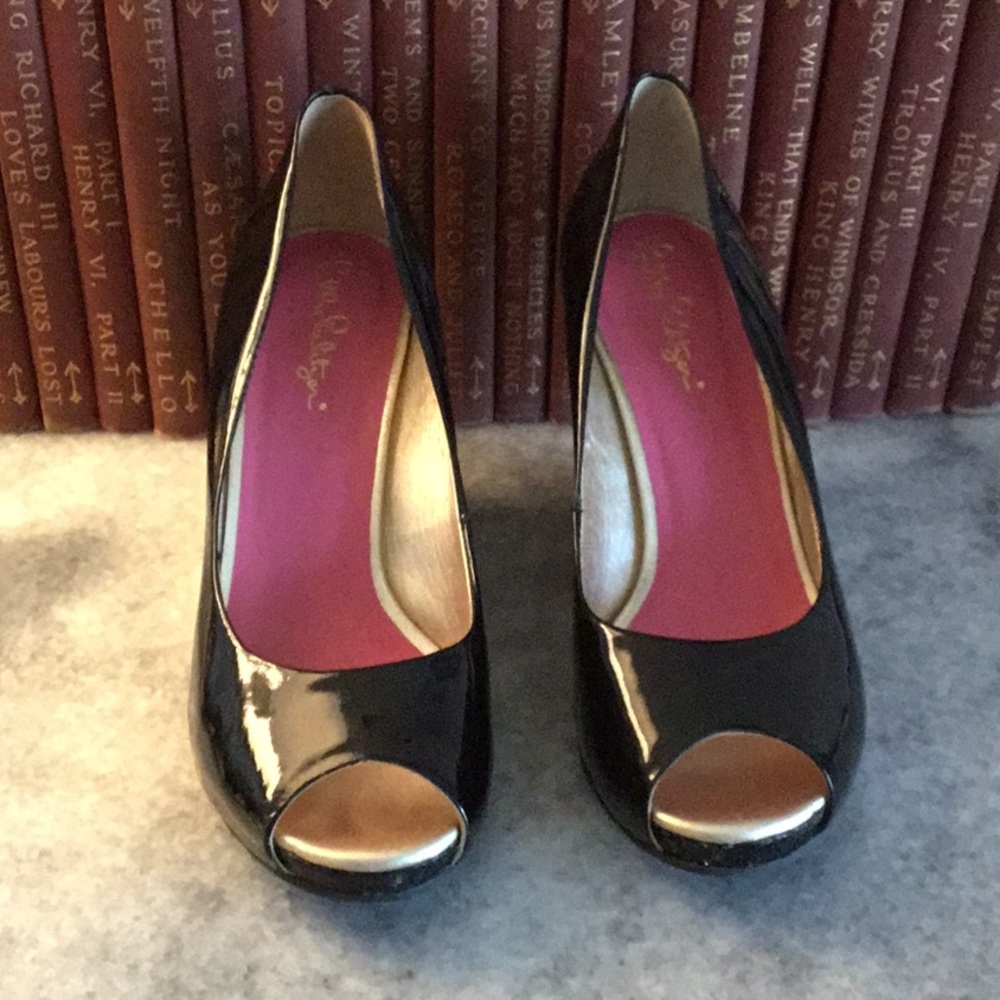 Lilly Pulitzer Black Patent Peep Toe Glitter Resort Chic Wedge Shoes EUC 6.5 - Picture 2 of 7